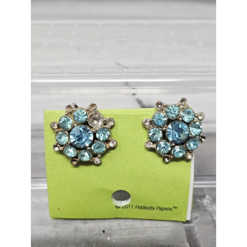 Vintage Cluster Rhinestone Clip On Earrings Aqau Blue Beautiful! 1950's Glamour - Picture 6 of 8